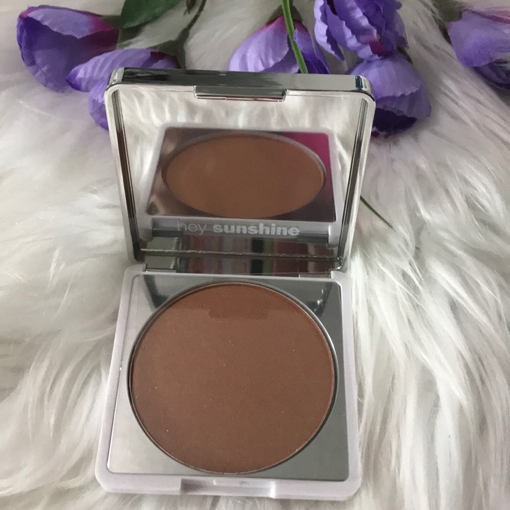 💥SALE 💥bliss Go For The Bronze Powder Bronzer - Picture 2 of 5